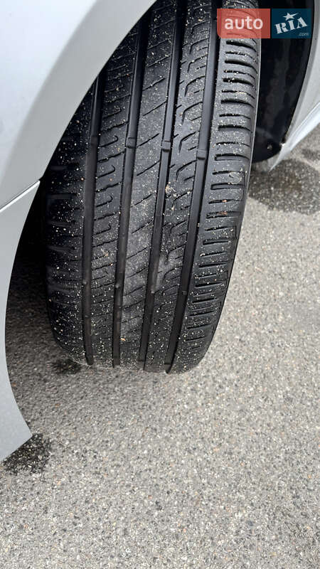 Купе Volkswagen CC / Passat CC 2013 в Києві фото 14 Купе Volkswagen CC / Passat CC 2013 в Києві