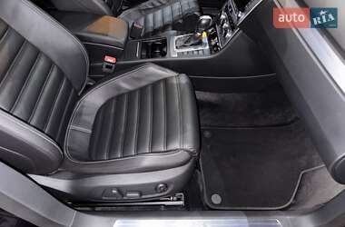 Купе Volkswagen CC / Passat CC 2015 в 