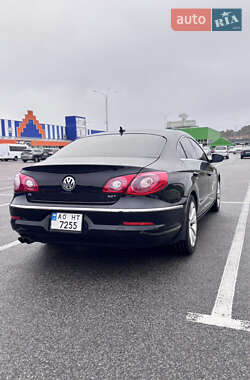 Купе Volkswagen CC / Passat CC 2010 в 