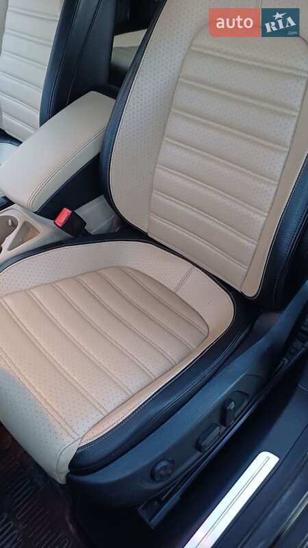 Купе Volkswagen CC / Passat CC 2014 в Запоріжжі