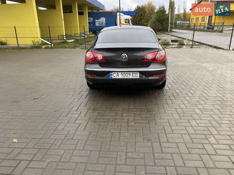 Купе Volkswagen CC / Passat CC 2008 в Умані