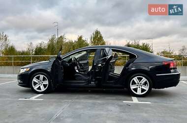 Купе Volkswagen CC / Passat CC 2014 в 