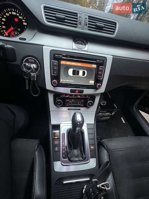 Купе Volkswagen CC / Passat CC 2011 в Конотопі фото 31 Купе Volkswagen CC / Passat CC 2011 в Конотопі