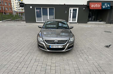 Купе Volkswagen CC / Passat CC 2010 в Тернополе