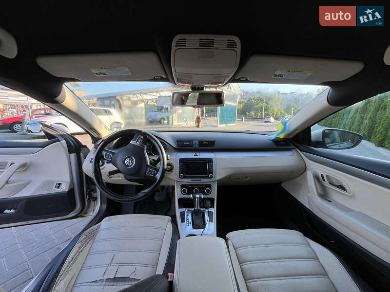 Купе Volkswagen CC / Passat CC 2010 в Черкасах