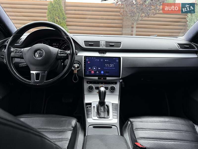 Купе Volkswagen CC / Passat CC 2013 в Киеве