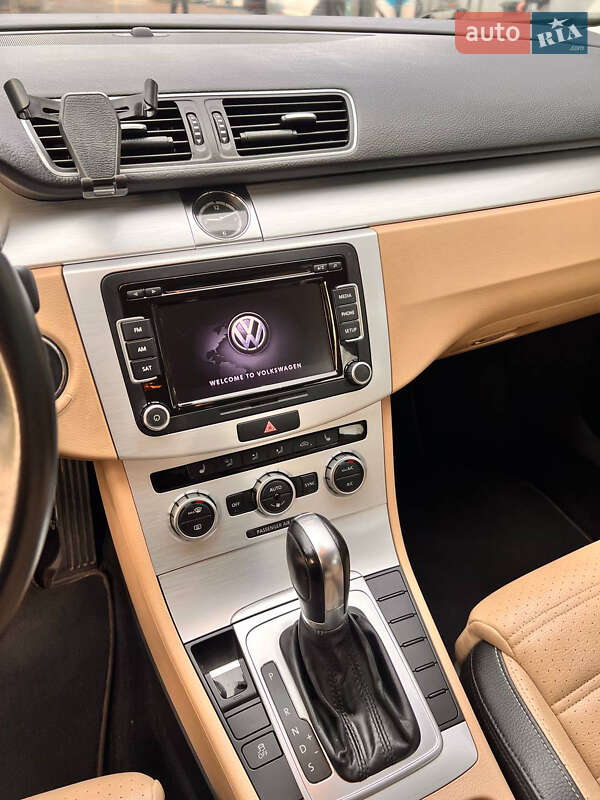 Купе Volkswagen CC / Passat CC 2013 в Києві фото 26 Купе Volkswagen CC / Passat CC 2013 в Києві