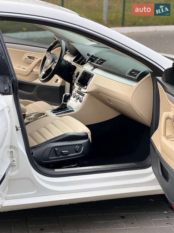 Купе Volkswagen CC / Passat CC 2013 в Києві фото 40 Купе Volkswagen CC / Passat CC 2013 в Києві