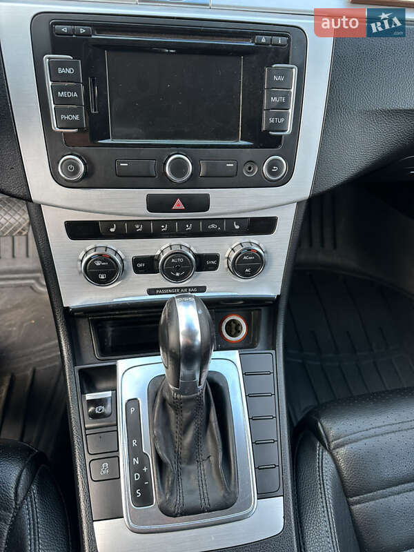 Купе Volkswagen CC / Passat CC 2012 в Запорожье