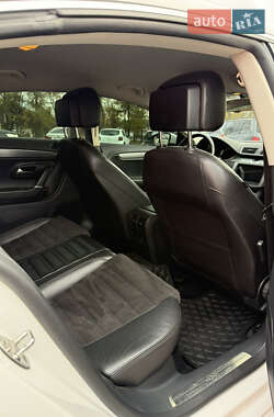 Купе Volkswagen CC / Passat CC 2013 в  фото 13 Купе Volkswagen CC / Passat CC 2013 в