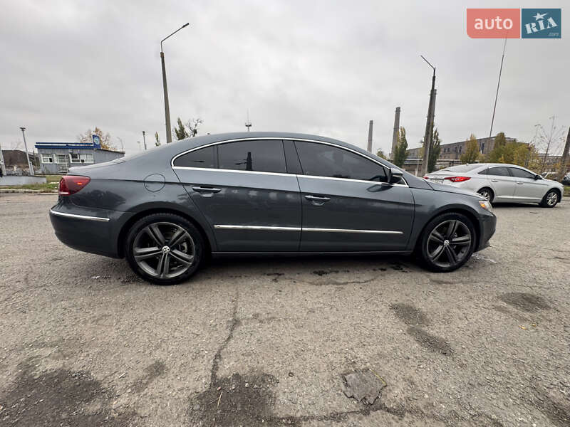 Купе Volkswagen CC / Passat CC 2012 в Києві фото 12 Купе Volkswagen CC / Passat CC 2012 в Києві