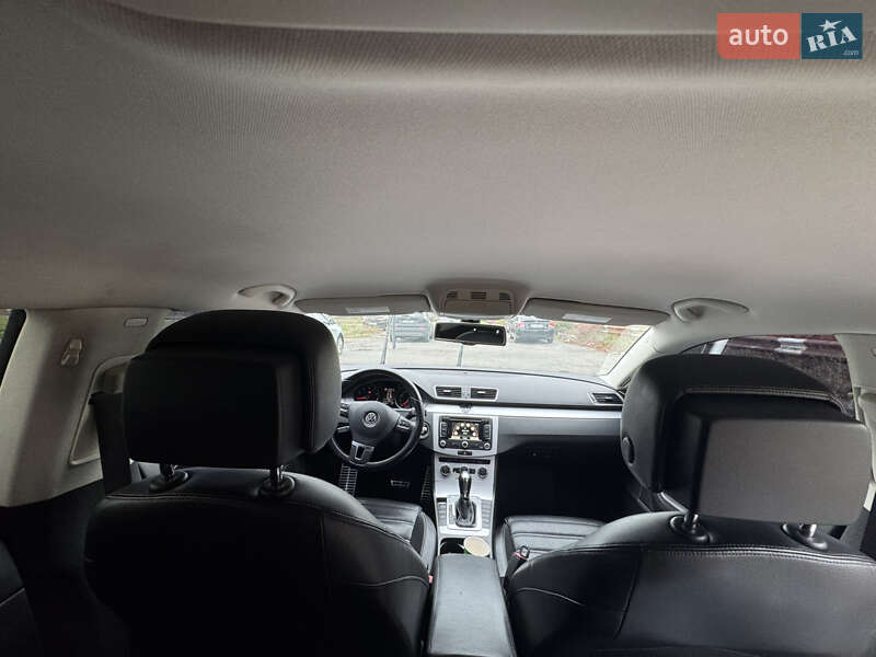 Купе Volkswagen CC / Passat CC 2012 в Києві фото 22 Купе Volkswagen CC / Passat CC 2012 в Києві