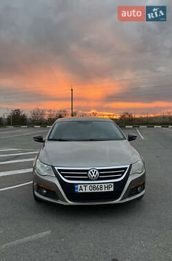 Купе Volkswagen CC / Passat CC 2010 в Ровно