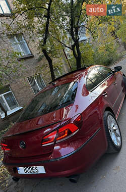 Купе Volkswagen CC / Passat CC 2013 в Киеве