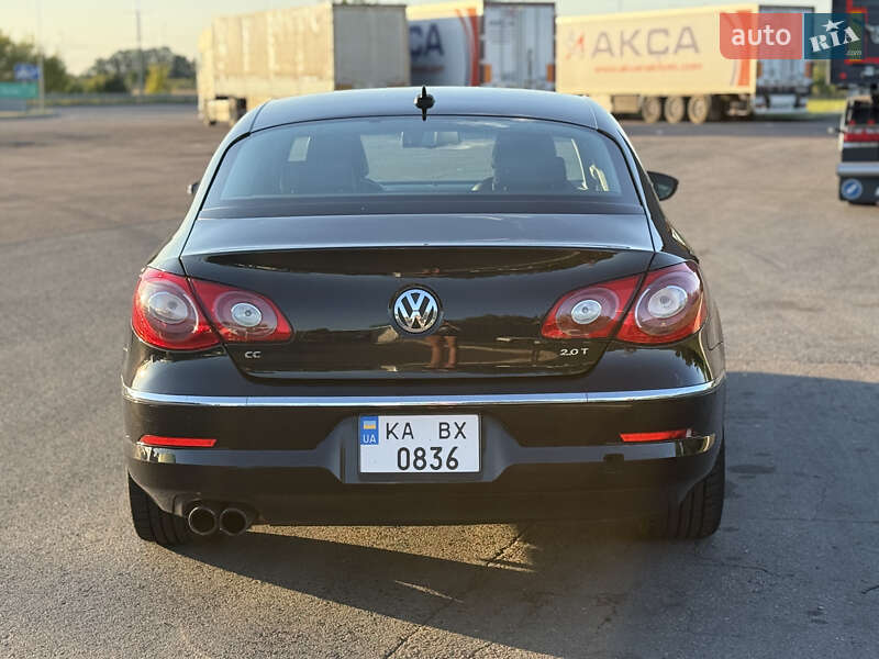 Купе Volkswagen CC / Passat CC 2011 в Умані