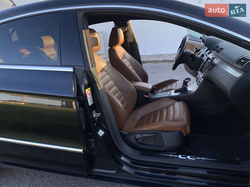 Купе Volkswagen CC / Passat CC 2008 в Дрогобичі фото 29 Купе Volkswagen CC / Passat CC 2008 в Дрогобичі