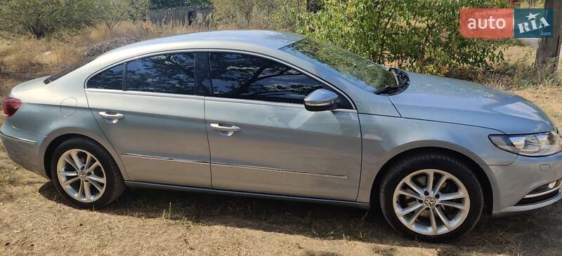 Купе Volkswagen CC / Passat CC 2012 в Каменском