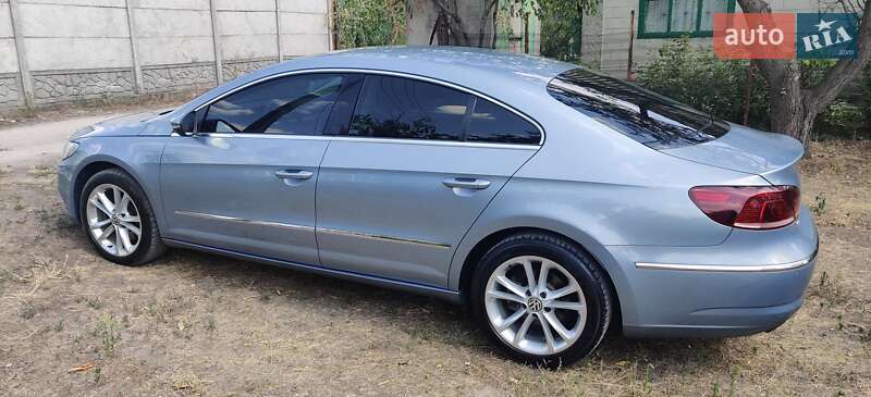 Купе Volkswagen CC / Passat CC 2012 в Каменском