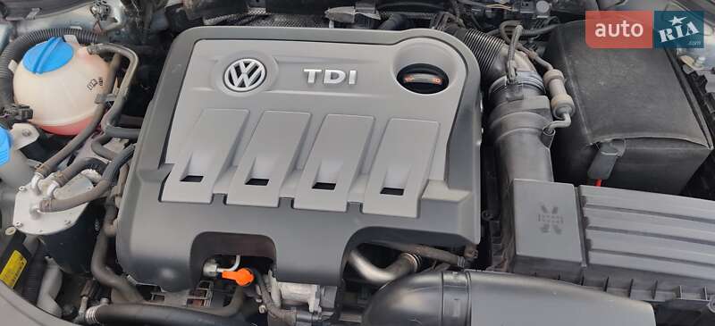 Купе Volkswagen CC / Passat CC 2012 в Каменском