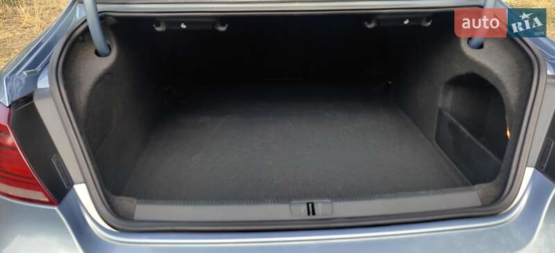 Купе Volkswagen CC / Passat CC 2012 в Каменском