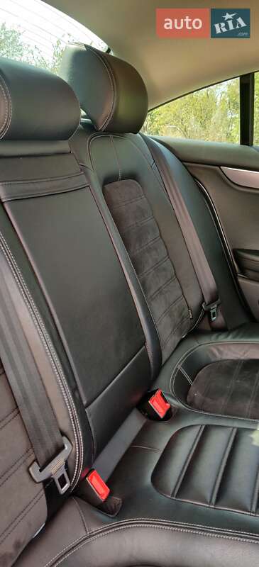 Купе Volkswagen CC / Passat CC 2012 в Каменском