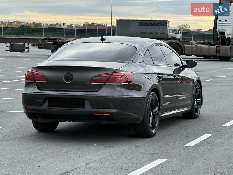Купе Volkswagen CC / Passat CC 2013 в Дніпрі