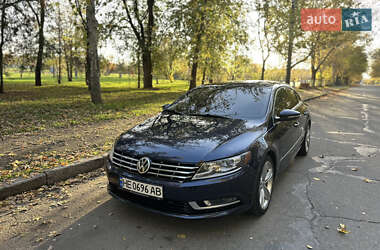 Купе Volkswagen CC / Passat CC 2012 в Николаеве