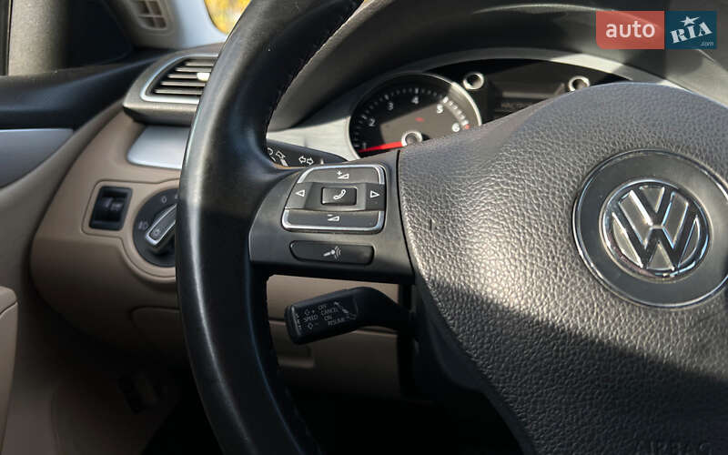 Купе Volkswagen CC / Passat CC 2012 в Львове фото 9 Купе Volkswagen CC / Passat CC 2012 в Львове