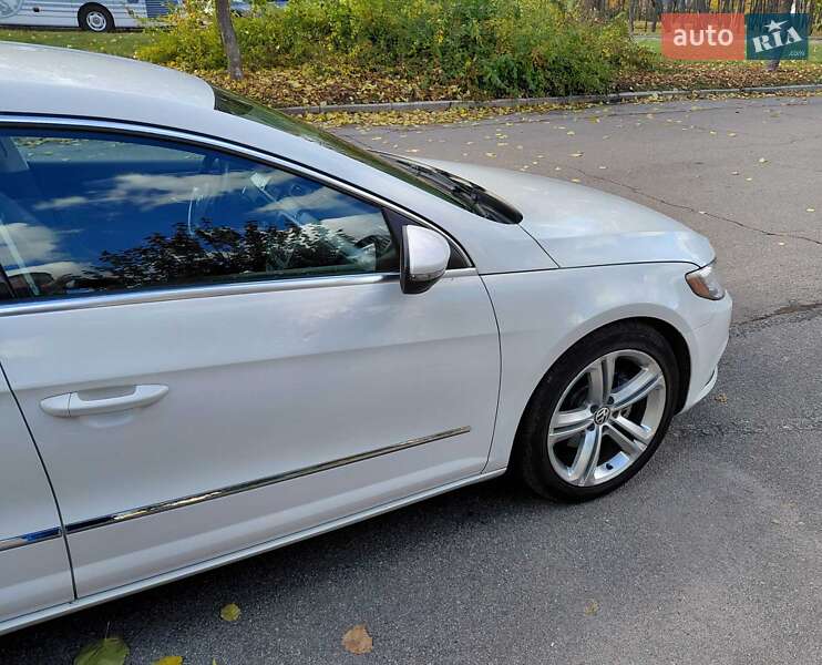 Купе Volkswagen CC / Passat CC 2013 в Умані фото 19 Купе Volkswagen CC / Passat CC 2013 в Умані