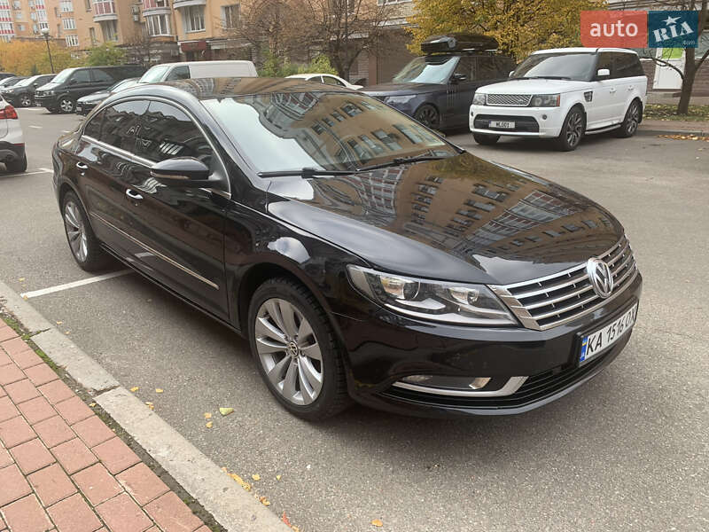 Купе Volkswagen CC / Passat CC 2012 в Києві