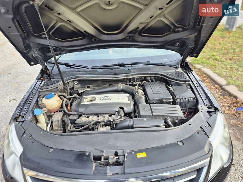 Купе Volkswagen CC / Passat CC 2011 в Житомире фото 16 Купе Volkswagen CC / Passat CC 2011 в Житомире