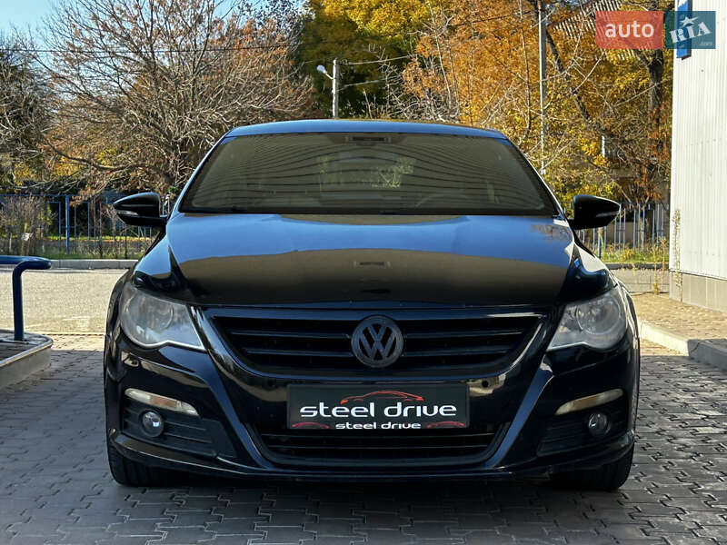 Купе Volkswagen CC / Passat CC 2010 в Миколаєві