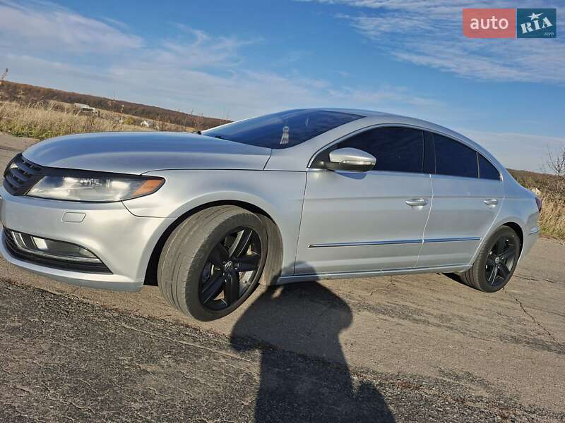 Купе Volkswagen CC / Passat CC 2014 в Баре