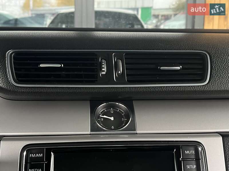 Купе Volkswagen CC / Passat CC 2011 в Вінниці