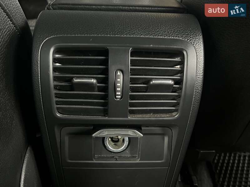 Купе Volkswagen CC / Passat CC 2011 в Вінниці