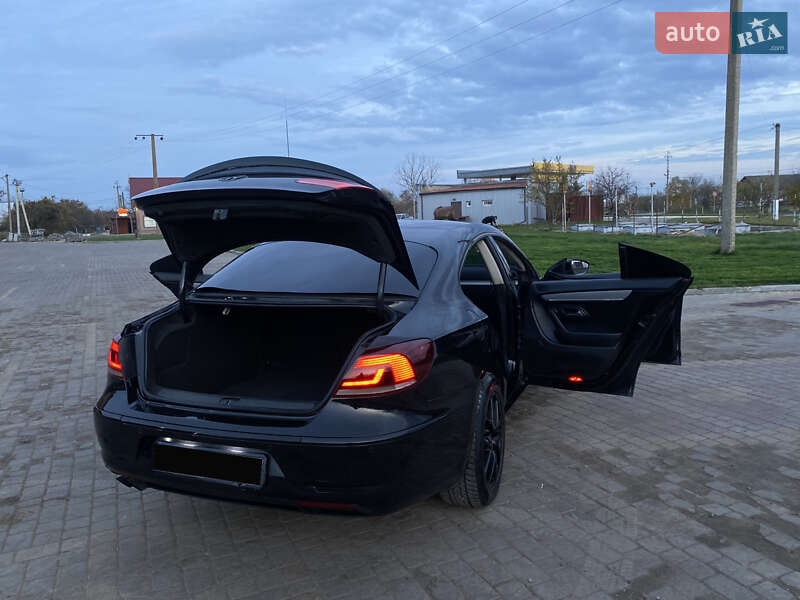 Купе Volkswagen CC / Passat CC 2012 в Хмельницком