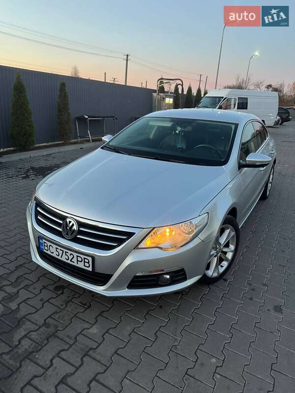 Купе Volkswagen CC / Passat CC 2009 в Радехове фото 7 Купе Volkswagen CC / Passat CC 2009 в Радехове