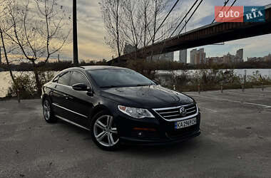 Купе Volkswagen CC / Passat CC 2011 в Киеве