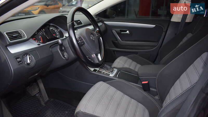 Купе Volkswagen CC / Passat CC 2012 в Житомире фото 12 Купе Volkswagen CC / Passat CC 2012 в Житомире