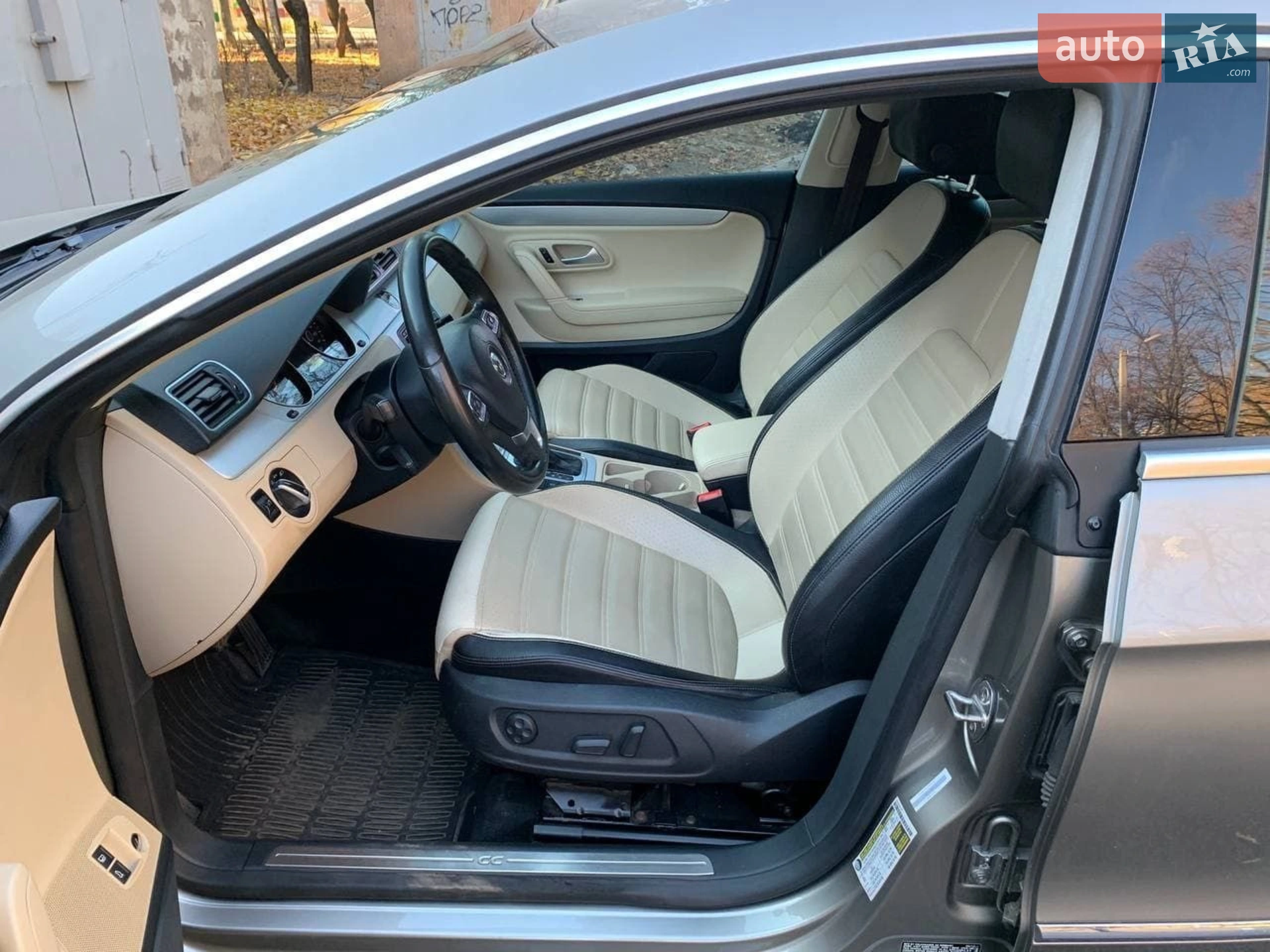 2012 Volkswagen Passat CC - мініатюра 2