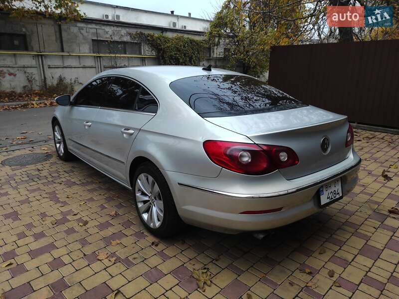 Купе Volkswagen CC / Passat CC 2009 в Одессе