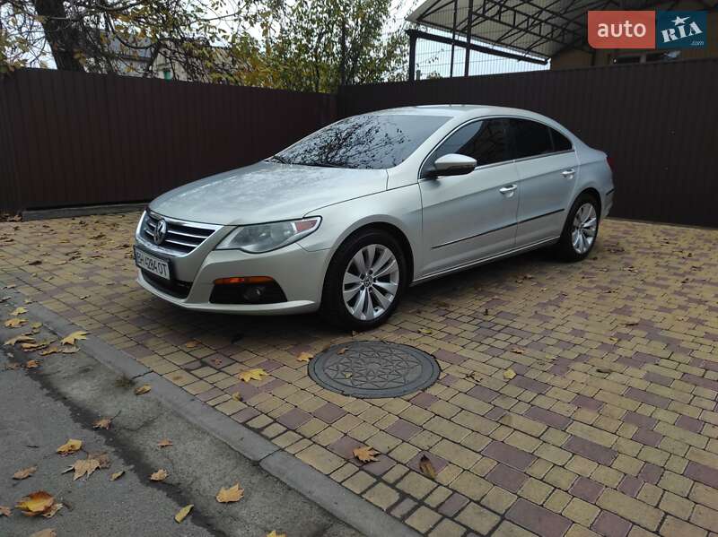 Купе Volkswagen CC / Passat CC 2009 в Одессе
