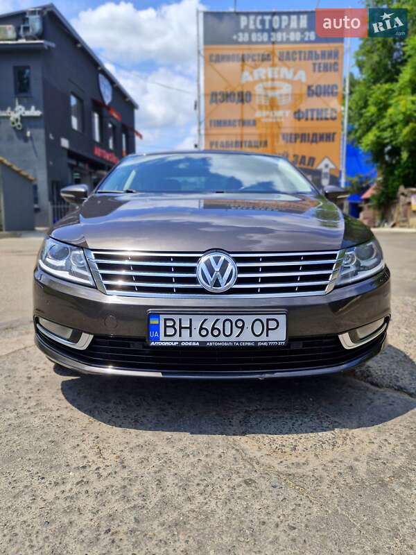 Купе Volkswagen CC / Passat CC 2013 в Одесі