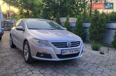 Купе Volkswagen CC / Passat CC 2009 в Коломиї
