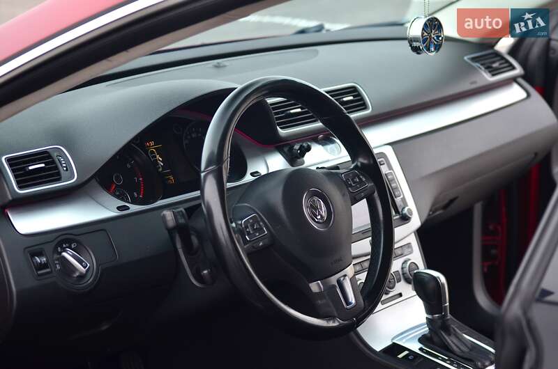 Купе Volkswagen CC / Passat CC 2013 в Дніпрі фото 25 Купе Volkswagen CC / Passat CC 2013 в Дніпрі