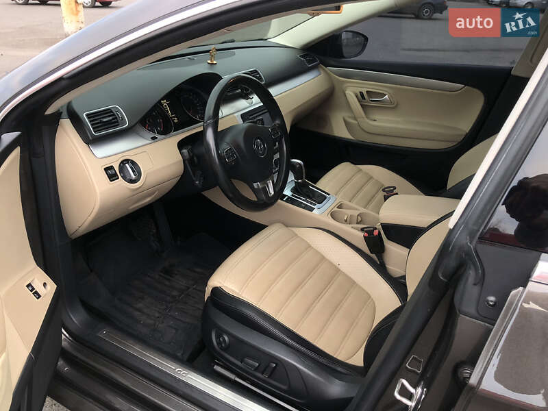 Купе Volkswagen CC / Passat CC 2012 в Кривом Роге фото 9 Купе Volkswagen CC / Passat CC 2012 в Кривом Роге