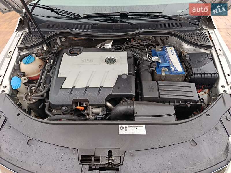 Купе Volkswagen CC / Passat CC 2011 в Тростянці фото 12 Купе Volkswagen CC / Passat CC 2011 в Тростянці