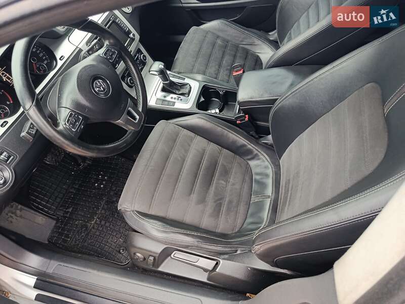 Купе Volkswagen CC / Passat CC 2011 в Тростянці фото 24 Купе Volkswagen CC / Passat CC 2011 в Тростянці