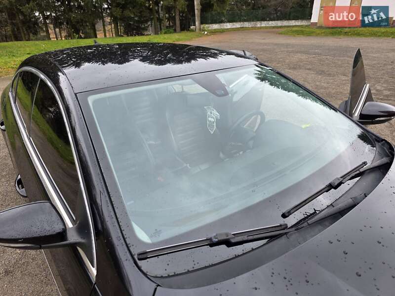Купе Volkswagen CC / Passat CC 2011 в Львові фото 22 Купе Volkswagen CC / Passat CC 2011 в Львові