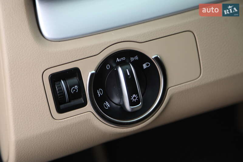 Купе Volkswagen CC / Passat CC 2012 в Харкові фото 20 Купе Volkswagen CC / Passat CC 2012 в Харкові